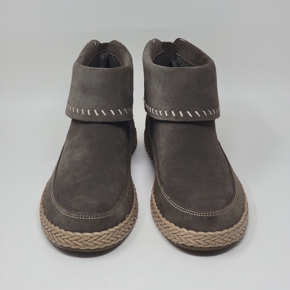 Ugg Varney Women Ugg Varney Women\'s Size US 9 Gray Moccasin Suede Ankle Boho Bootie Shoes 1104653